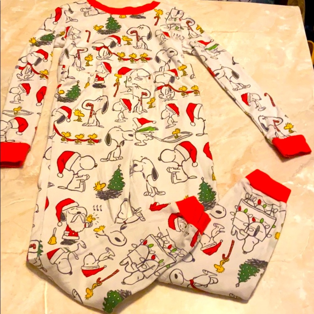 Pottery Barn Snoopy Pajamas Set